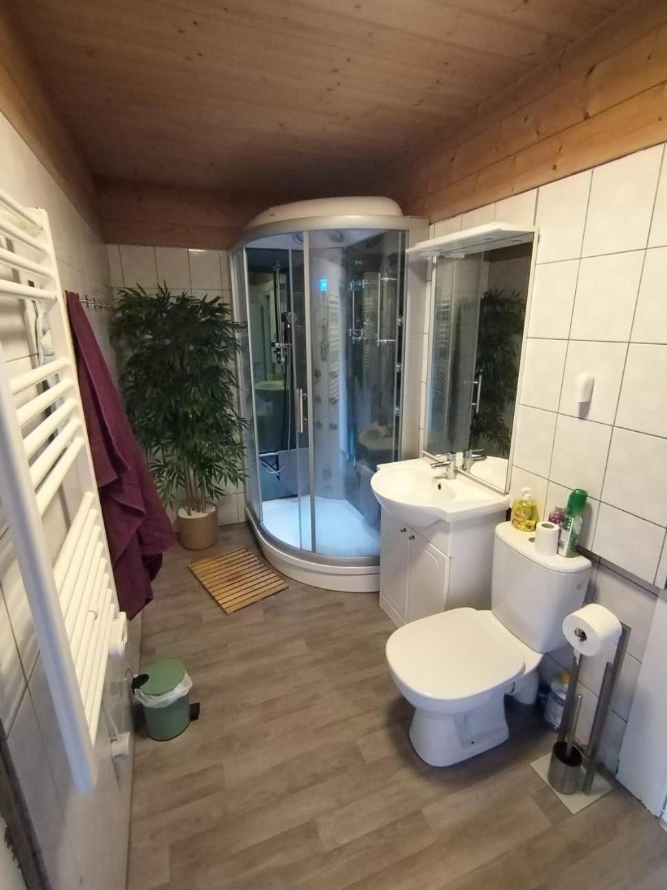 Chalet 8 Personnes + Grand Terrain Et Riviere Entremont Eksteriør billede