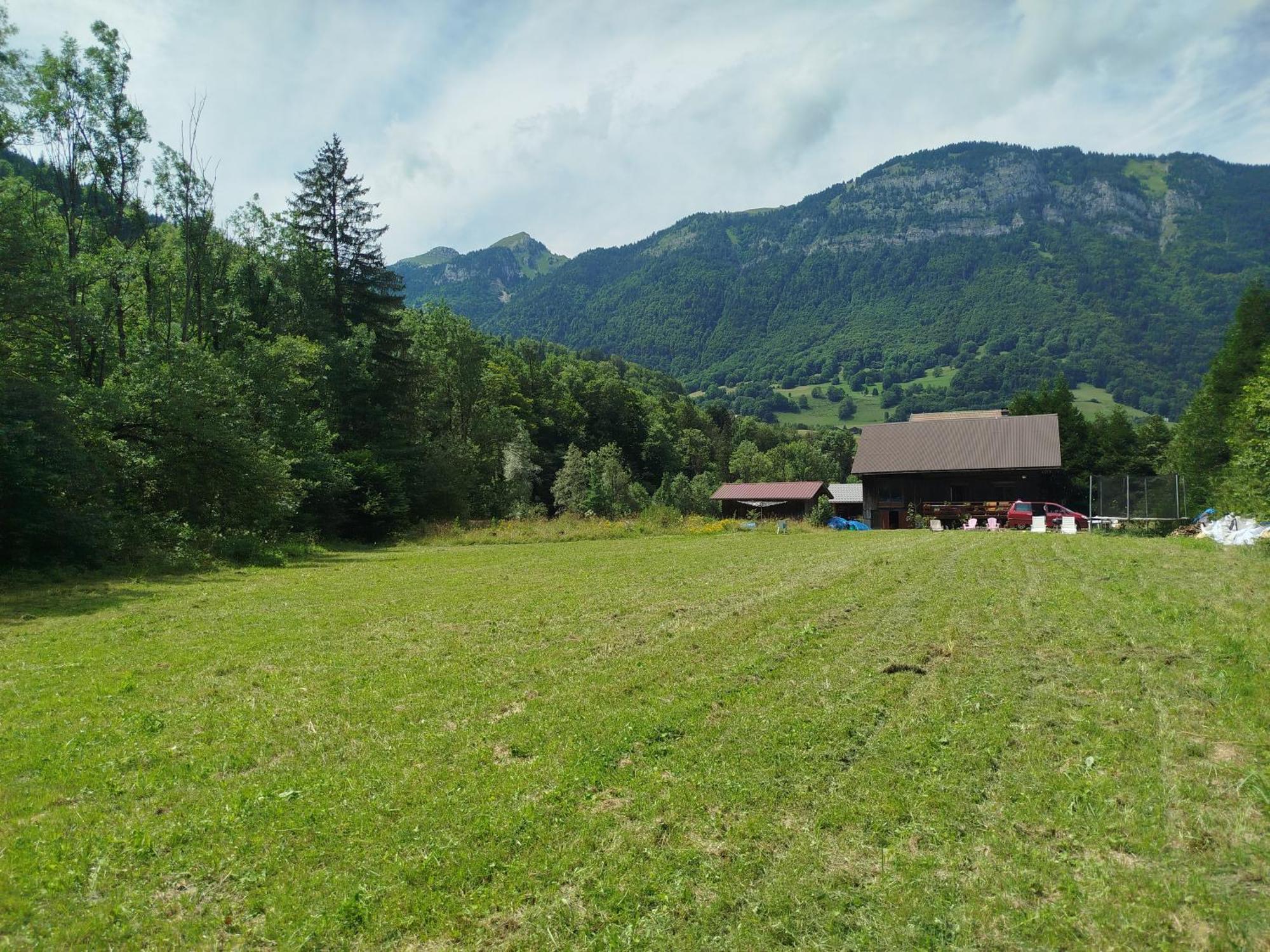 Chalet 8 Personnes + Grand Terrain Et Riviere Entremont Eksteriør billede